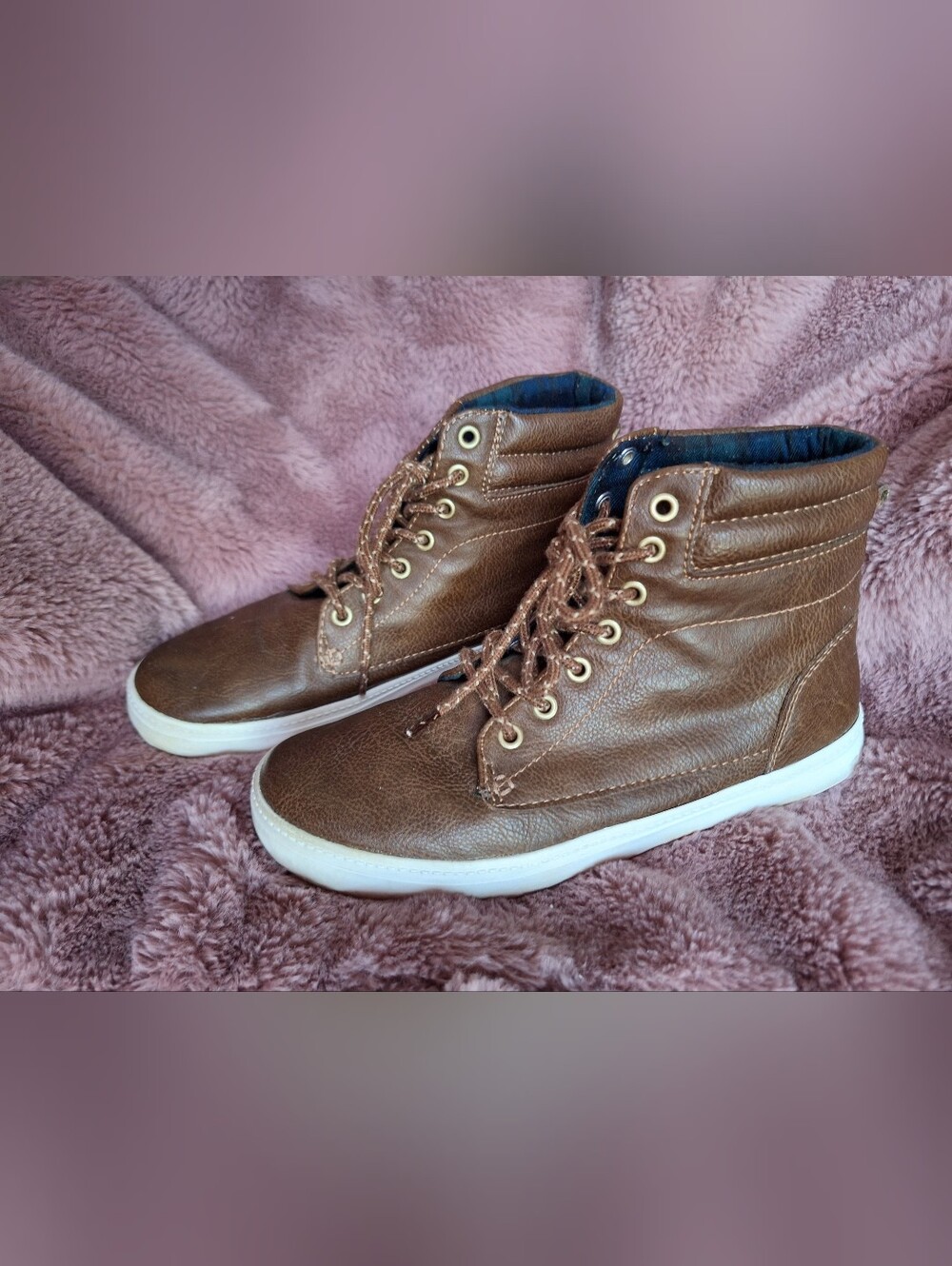 Old Navy Brown High-Top Kids Boots with White Sole